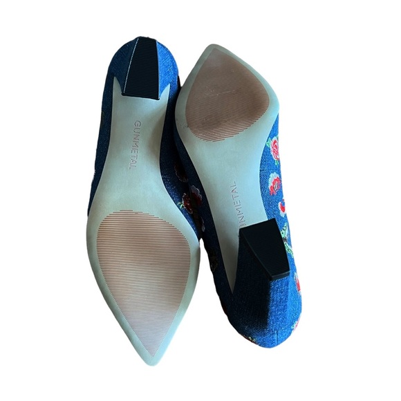 NEW Gunmetal Penelopa Denim Embroidered Pump Size 8 - Picture 7 of 8